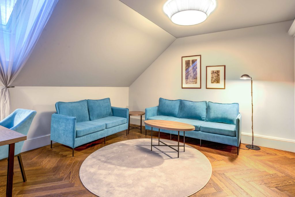 Hotel Vilnia - Room close up